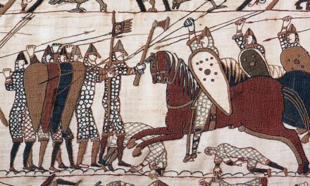 Hastings: The Battle That Crowned a Conqueror
