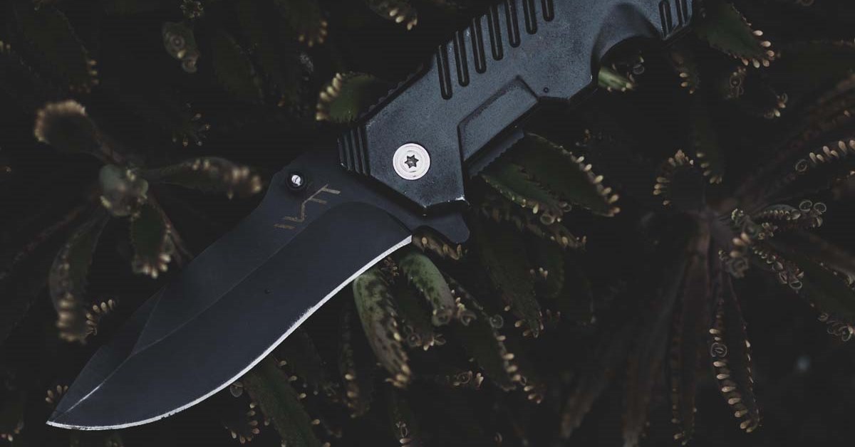 Military Knives